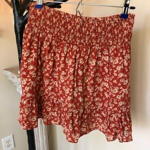 NATURAL LIFE M medium Red Floral Mini Skirt